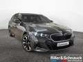 BMW 520 i Touring M Sport Pro 21ZOLL+AHK+PANO+B&W Grau - thumbnail 2