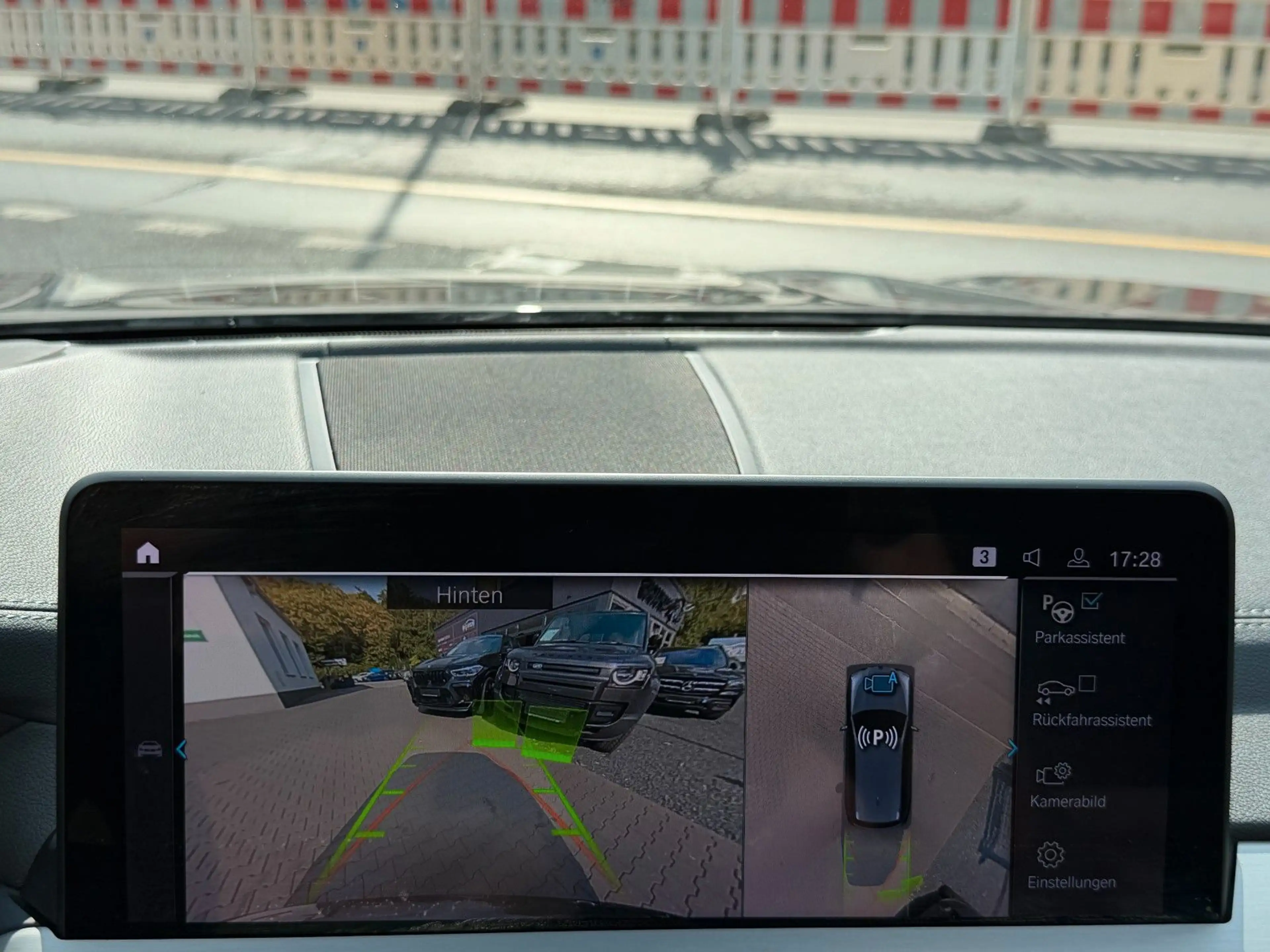 BMW iX3 Impressive 1 Hand - Laser - M Sportpaket /// — photo 15