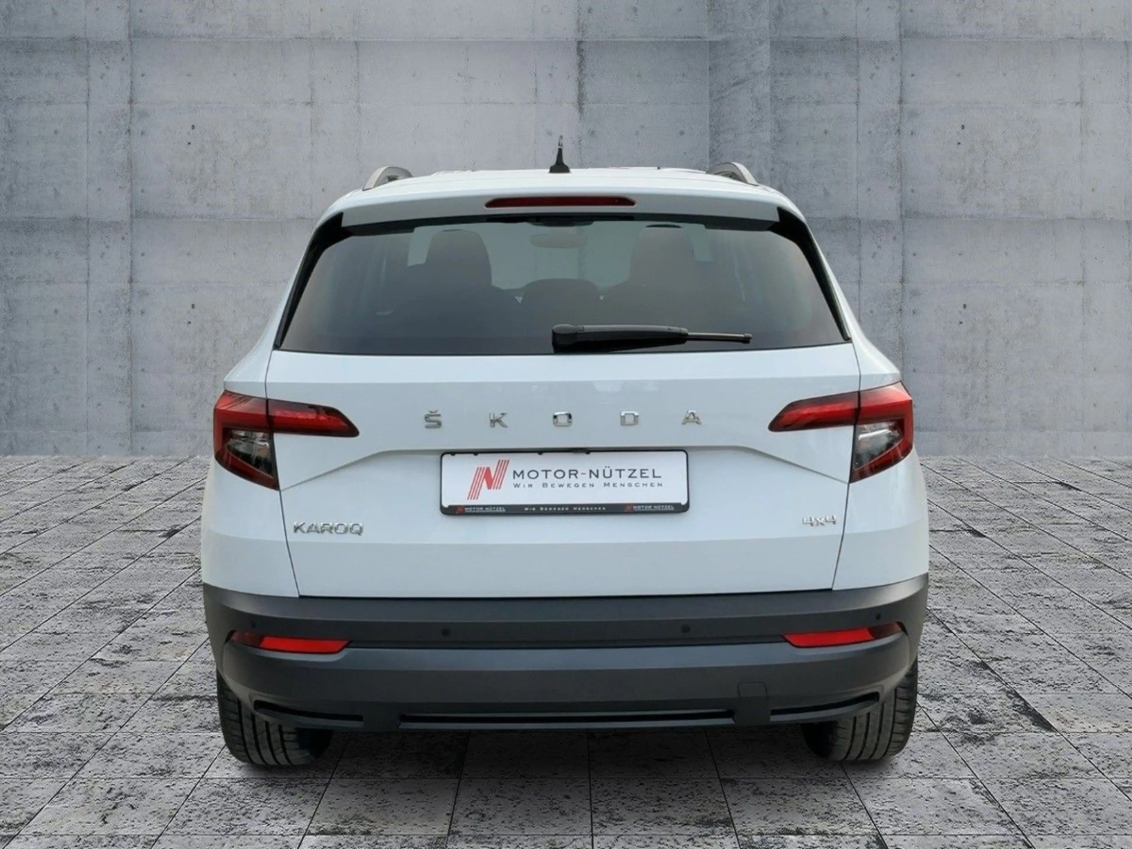 Skoda Karoq 2.0 TDI DSG 4x4 STYLE LED+ACC+STDHZG+AHK — photo 5