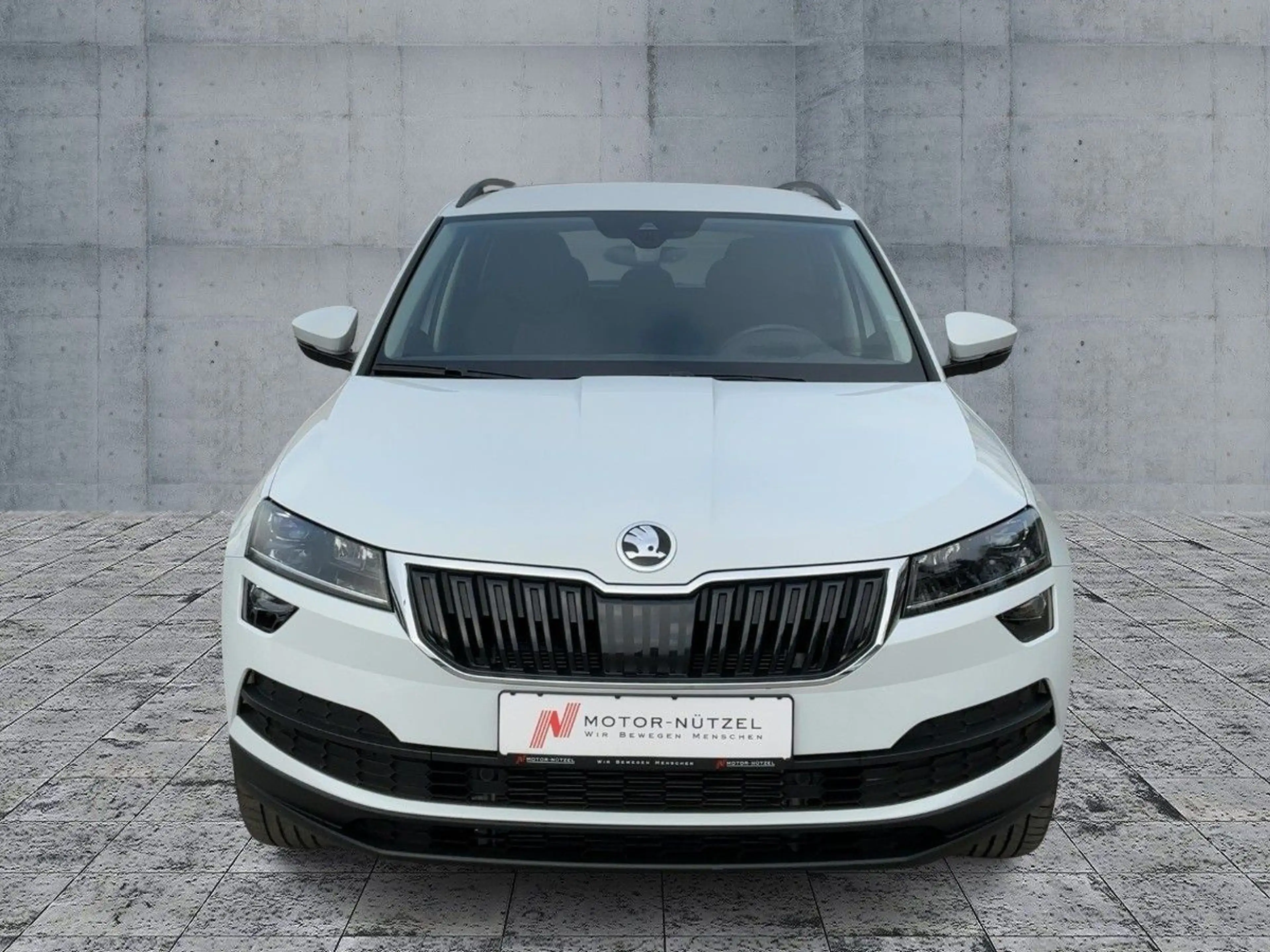 Skoda Karoq 2.0 TDI DSG 4x4 STYLE LED+ACC+STDHZG+AHK — photo 3