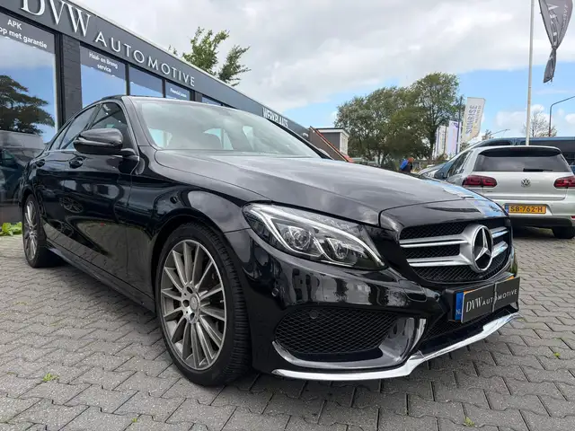 Mercedes-Benz C-Class view 5