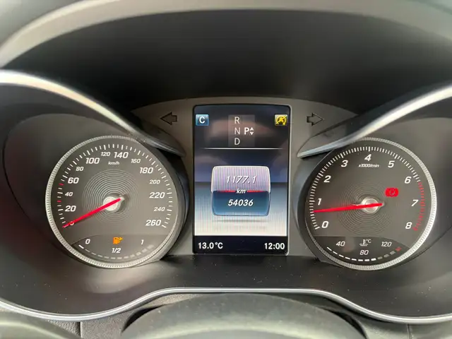 Mercedes-Benz C-Class view 10
