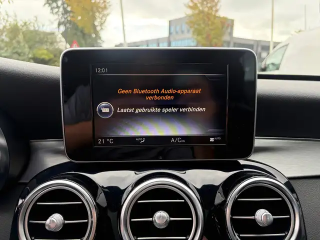 Mercedes-Benz C-Class view 15