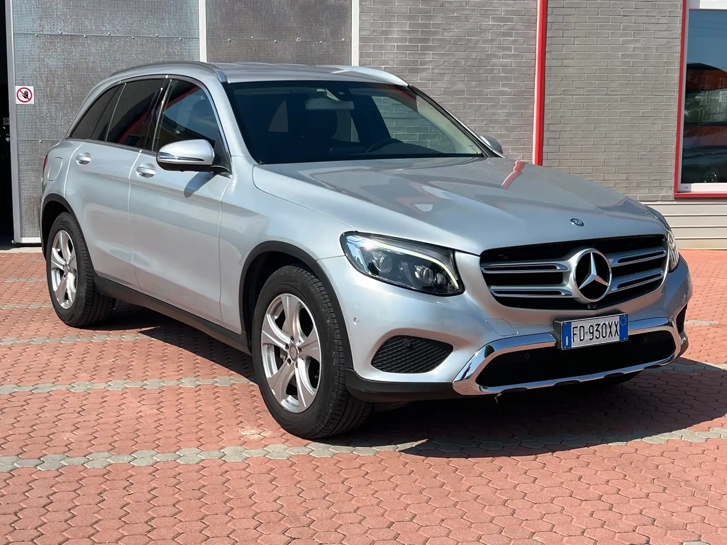 Mercedes-Benz GLC 220 GLC - X253 d Exclusive 4matic auto Grigio - 1