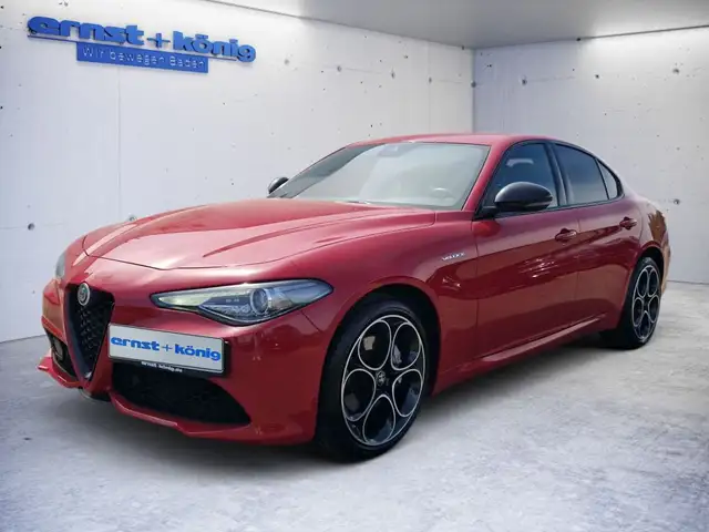 Alfa Romeo Giulia 2.0 Turbo 16V AT8-Q4 Veloce