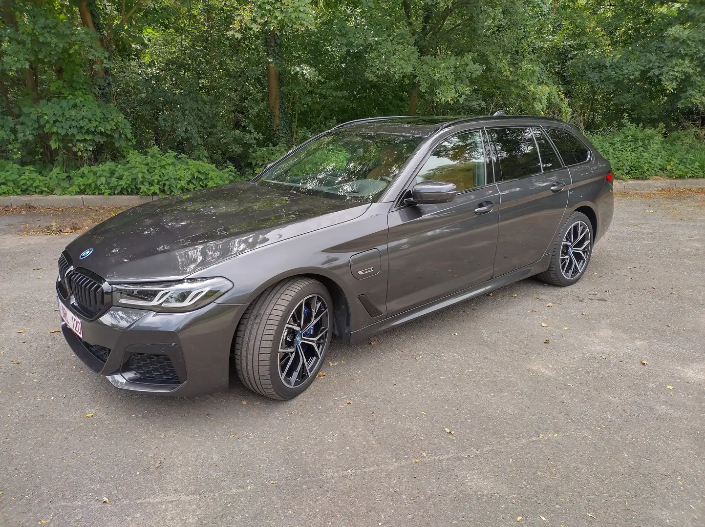 BMW Active Hybrid 5 530e Gri - 1