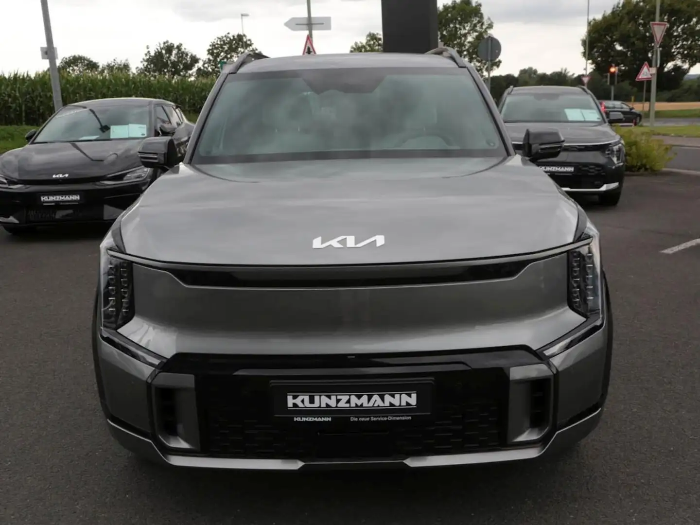 Kia EV9 99,8 kWh AWD GT-Line  ACC Massage-Sitze Sitzklima Gris - 2