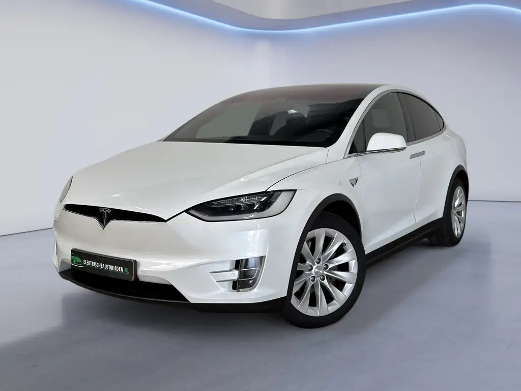 Tesla Model X 2017 из Европы — купить под ключ