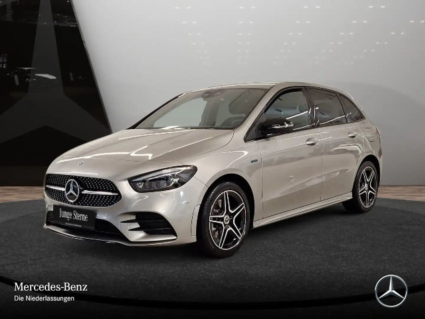 Mercedes-Benz B 250 e AMG+NIGHT+AHK+MULTIBEAM+KAMERA+KEYLESS+8G Silber - 2