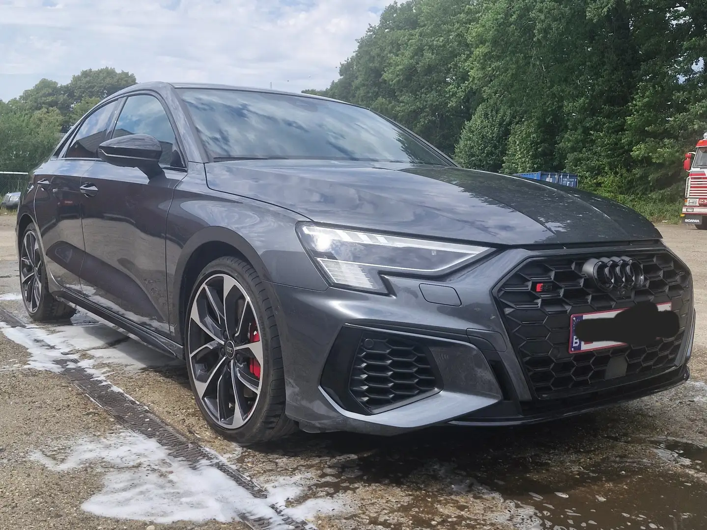 Audi S3 S3 TFSI Limousine quattro S tronic Šedá - 1