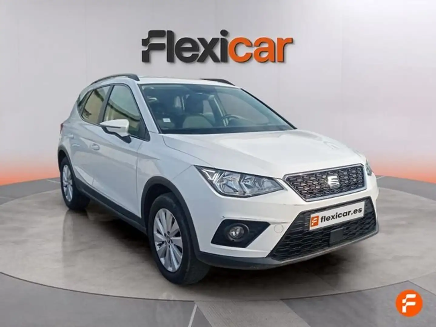 SEAT Arona 1.0 TSI 81kW (110CV) DSG Style Blanco - 2