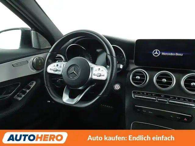 Mercedes-Benz C-Class view 13