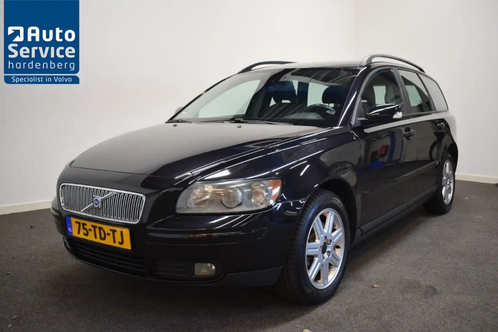 Volvo V50 2.4 5 Cil. Edition II Trekhaak 1500kg/ Airco/ Crui Noir - 1