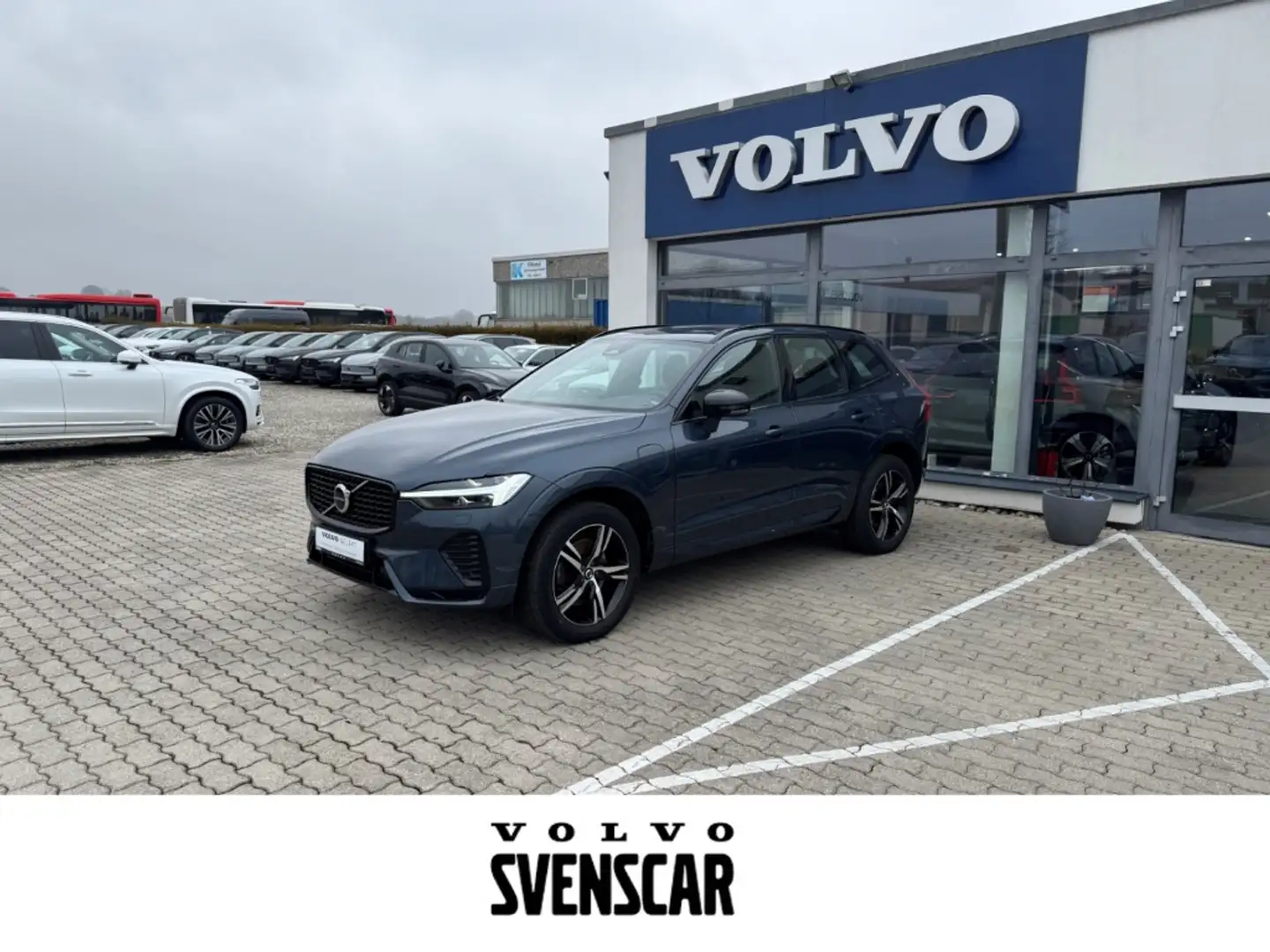 Volvo XC60 R Design Recharge Plug-In Hybrid AWD T6 Twin Engin Blau - 1