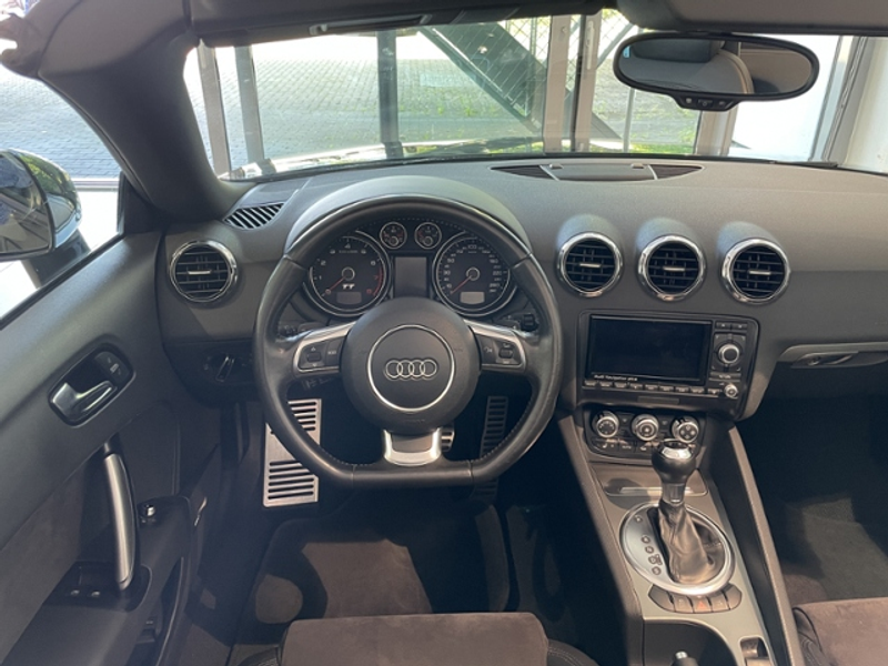 Audi TT Roadster 2.0 DSG +XENON+PDC+BOSE — photo 8