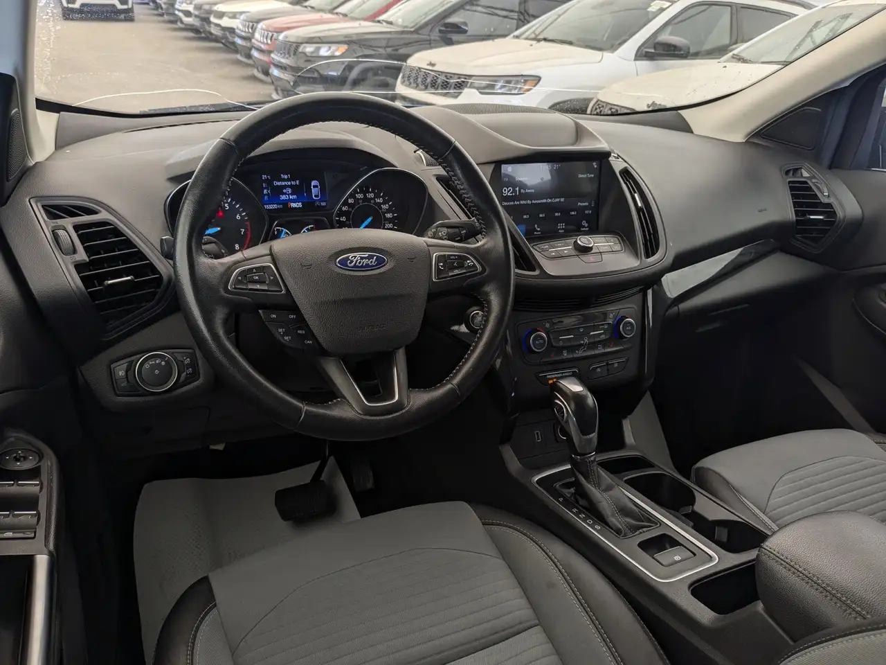Ford Escape снимка Ford Escape