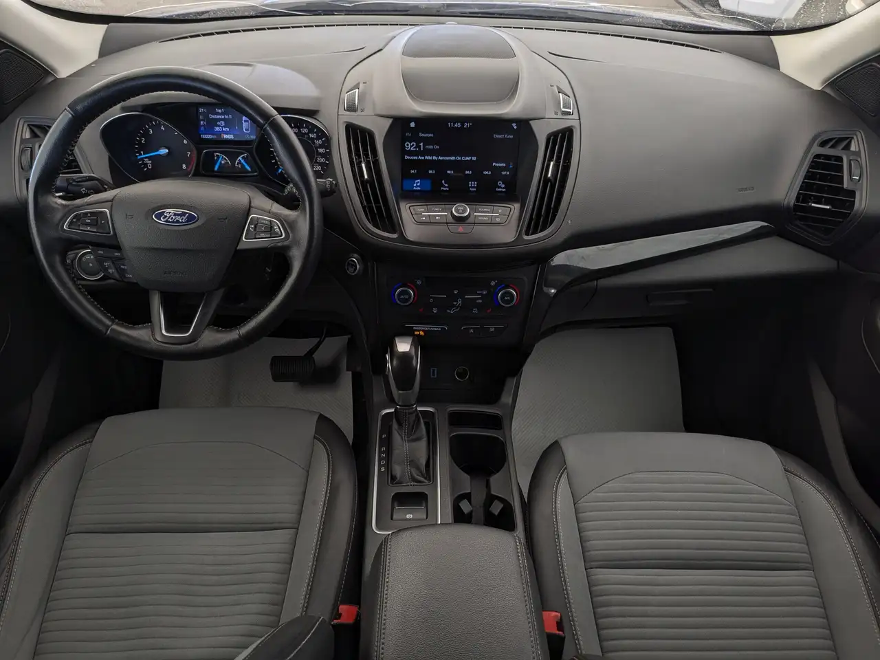 Ford Escape снимка Ford Escape