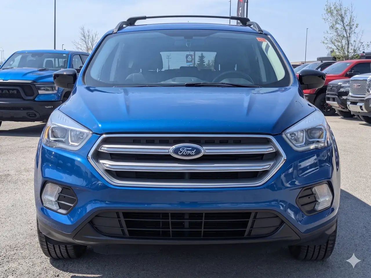 Ford Escape снимка Ford Escape