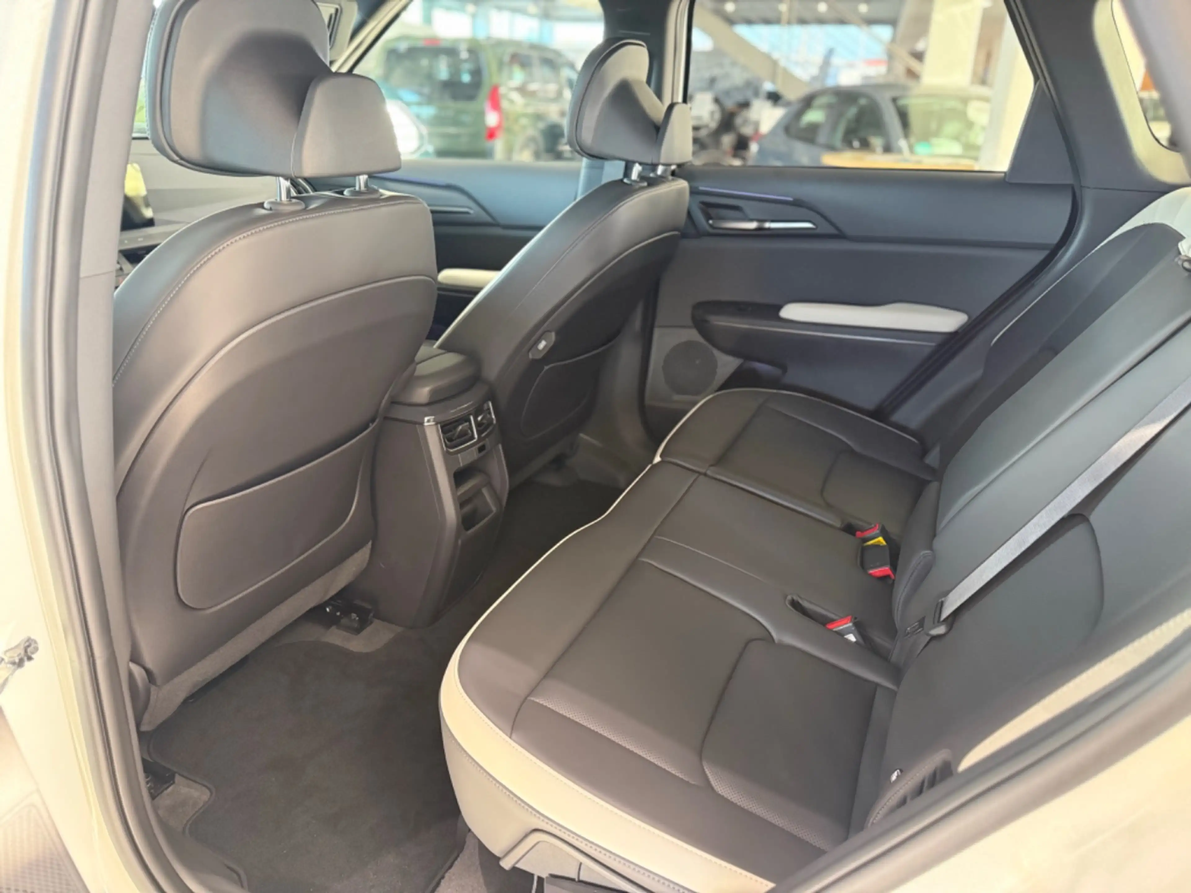 Kia EV5 81kWh GT-Line Gewerbeangebot*Glasdach*360Grad — photo 10