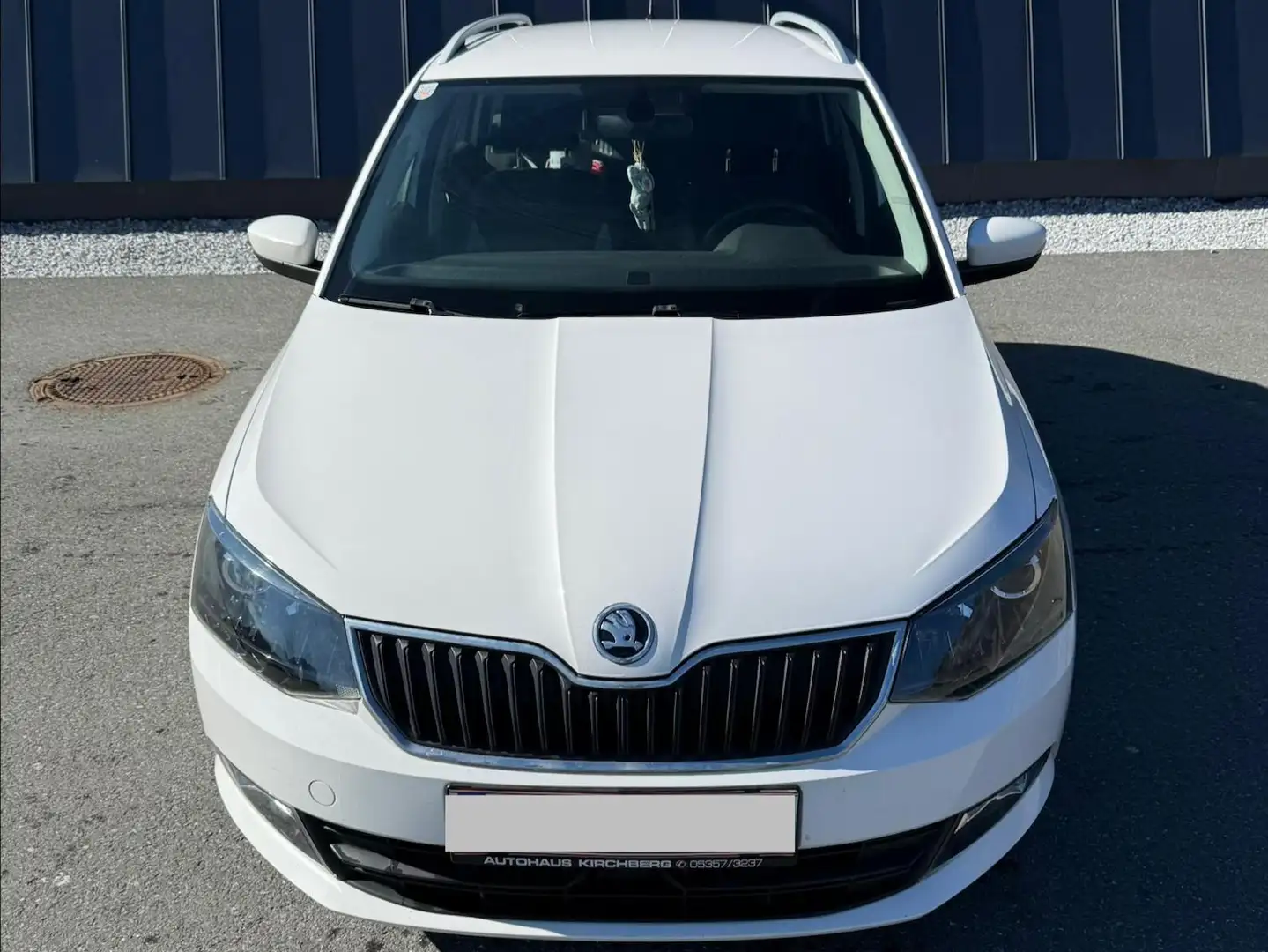 Skoda Fabia Fabia Combi Ambition 1,0 TSI Ambition Weiß - 1