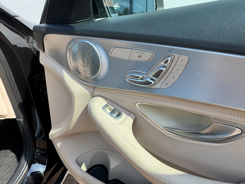 Mercedes-Benz C 250 AVANTGARDE AMG BURM. HUD LUFT LED LEDER — photo 10