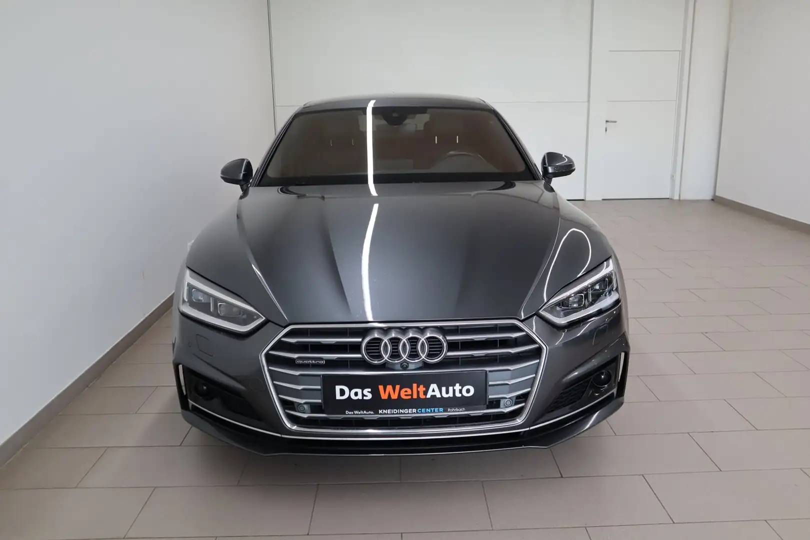 Audi A5 2.0 TDI quattro Sport Grau - 2