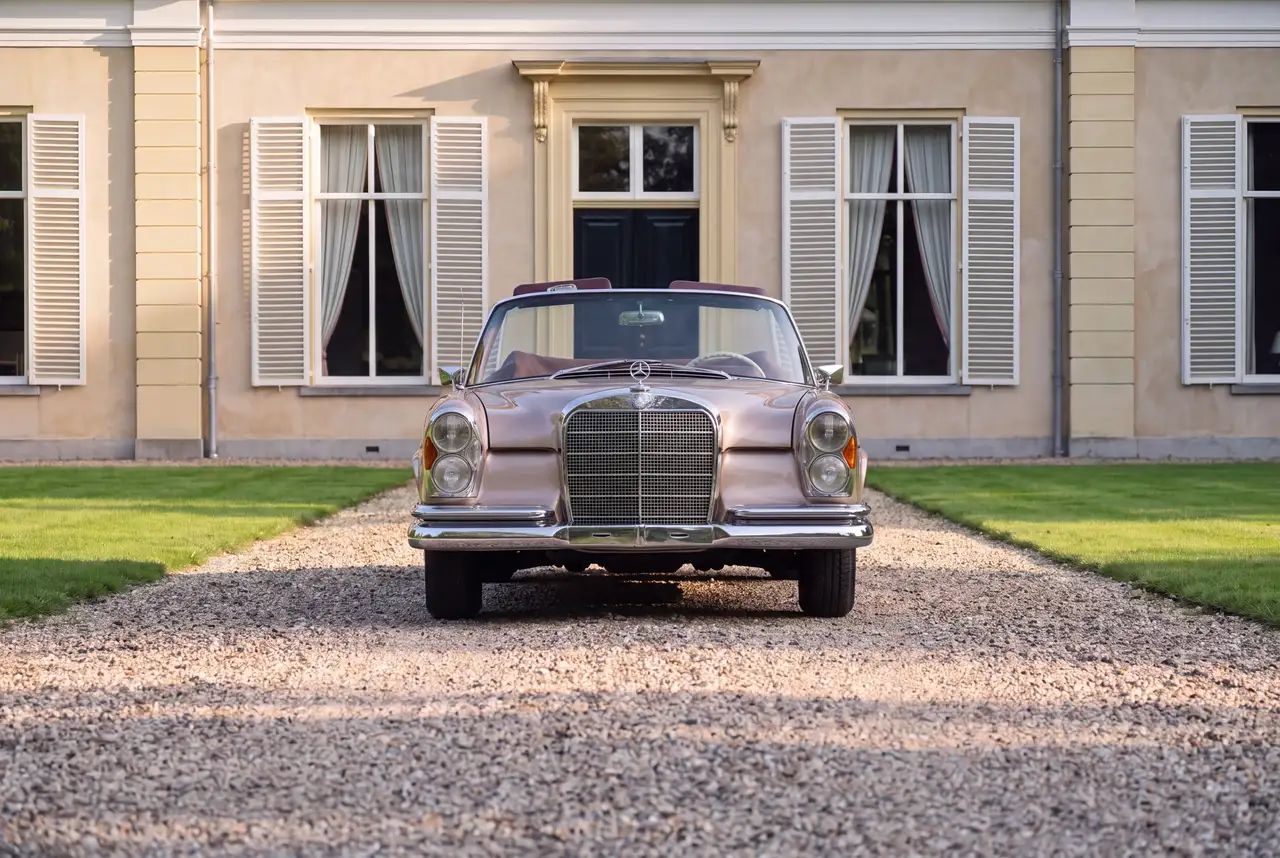 Mercedes-Benz 220 S-Klasse SE W111 Cabriolet, foto 2