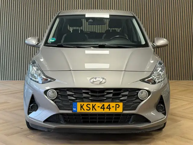 Hyundai I10 view 2