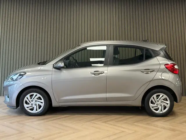 Hyundai I10 view 3