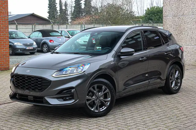 Ford Kuga ST-LINE*B&O-SOUNDSYST*LEDER-ALCANTA*SUUR+ZETELVERW