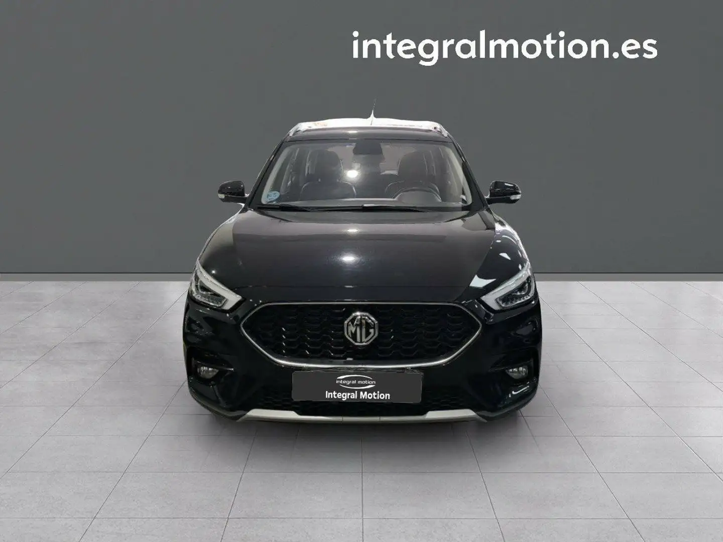 MG ZS 1.5 Luxury Nero - 2