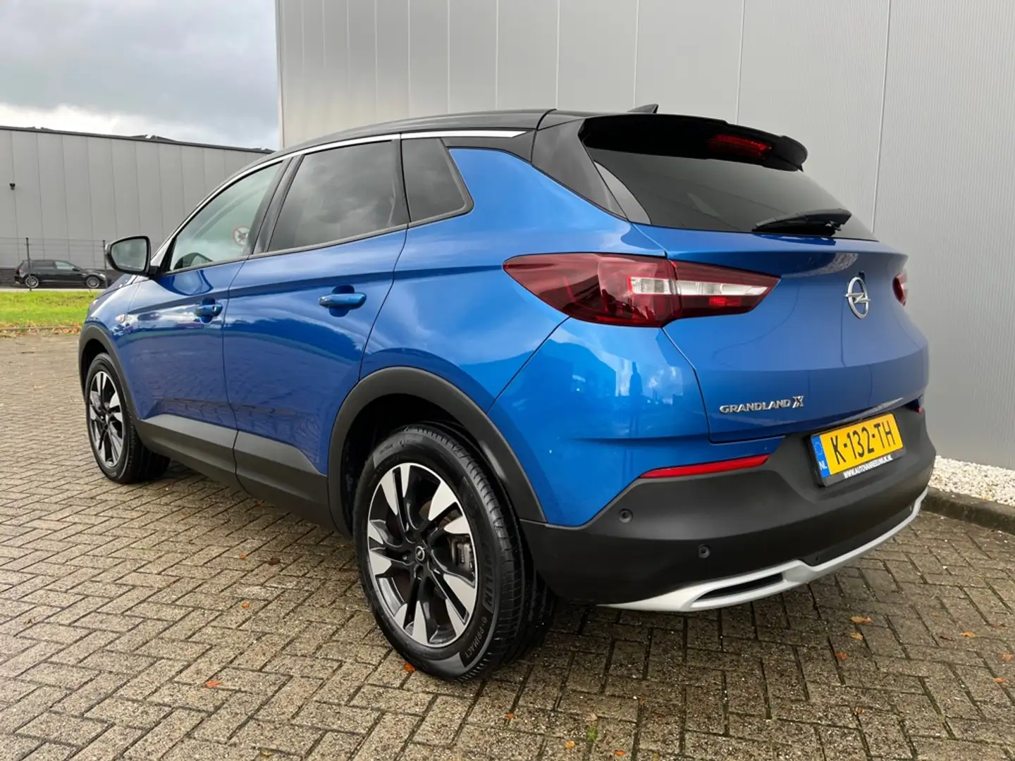 Opel Grandland X 1.5 CDTi Ultimate AUT/ PANORAMA Blauw - 2