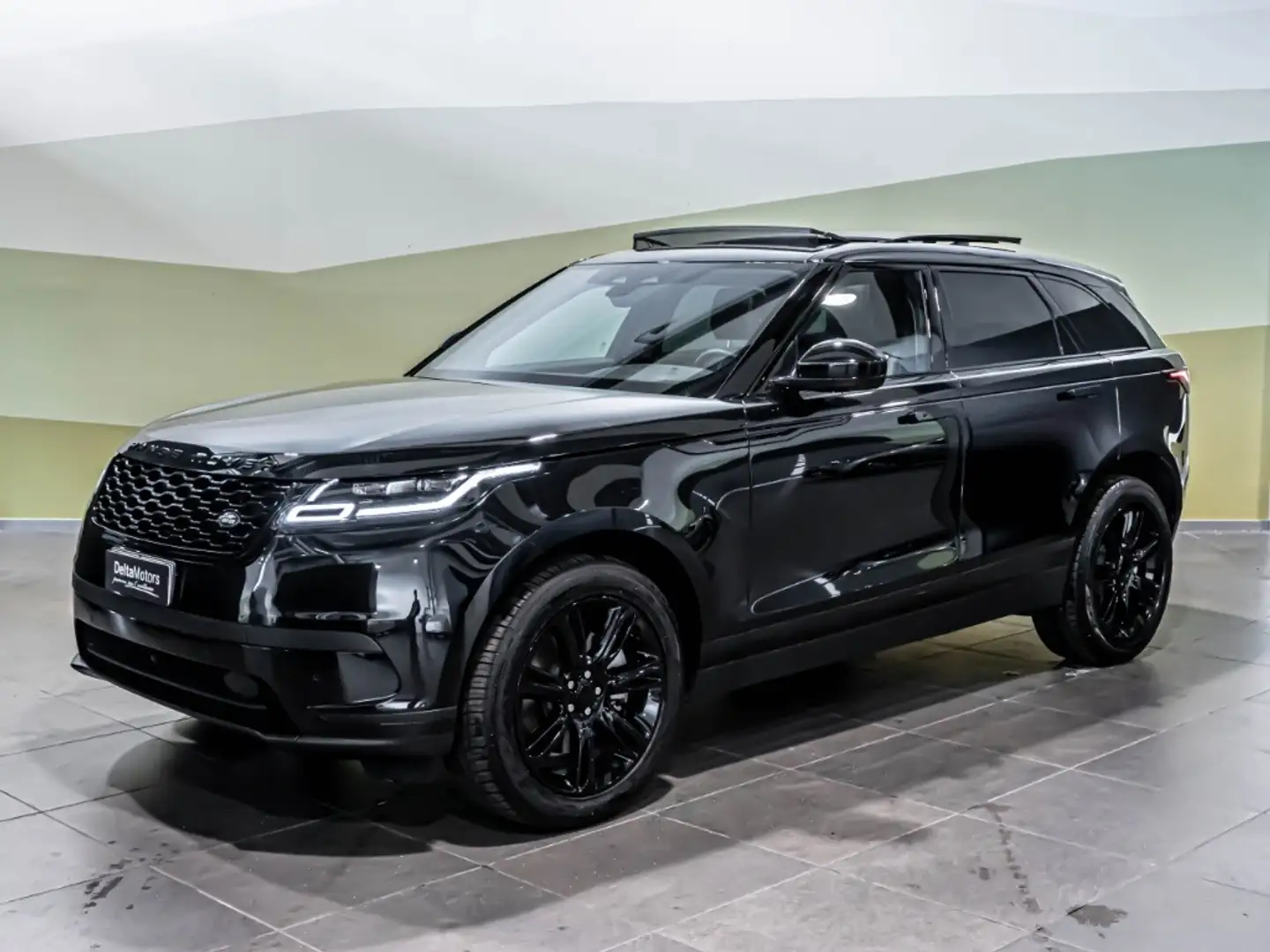Land Rover Range Rover Velar 2.0 D I4 MHEV S Negro - 1