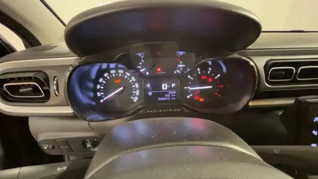 Citroen C3 view 13