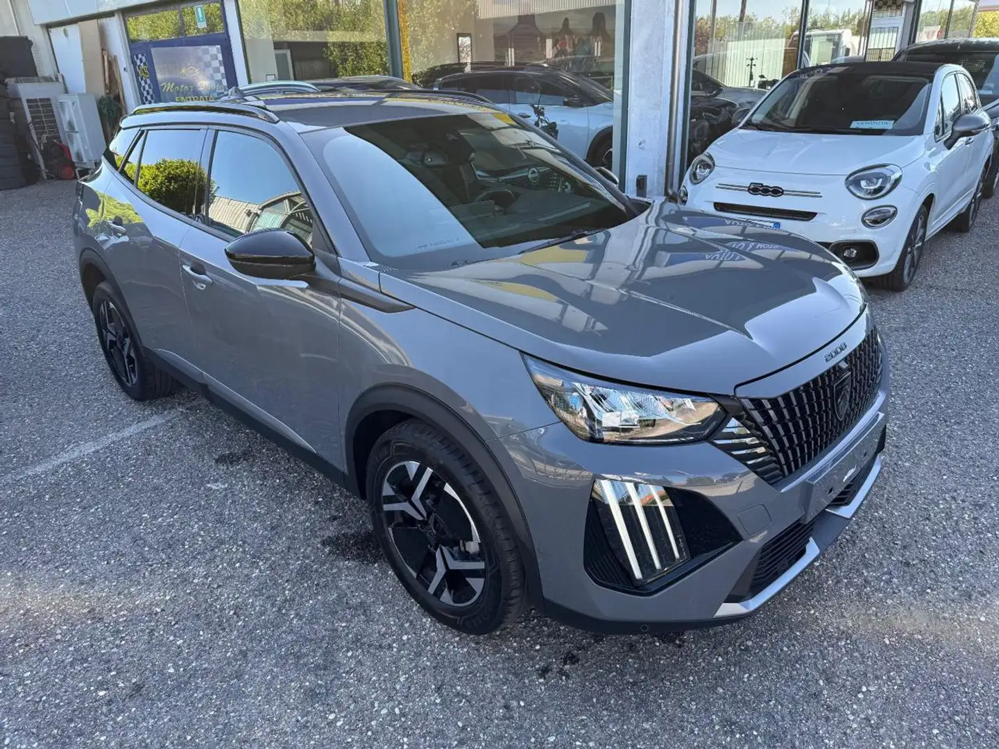 Peugeot 2008 1.2 puretech Allure s&s 100cv Gris - 1