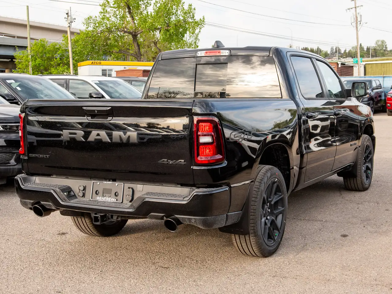 RAM 1500 снимка RAM 1500
