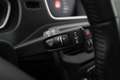 Volvo V40 2.0 T2 Momentum | Cruise Control | 17 Inch | PDC A Zwart - thumbnail 32