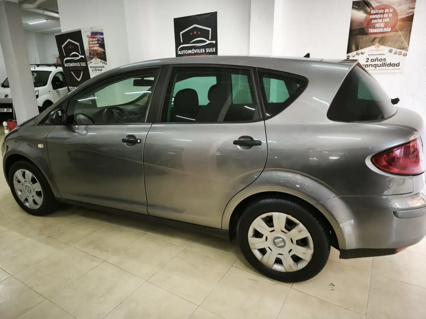 SEAT Toledo 1.6 Select Gris - 2