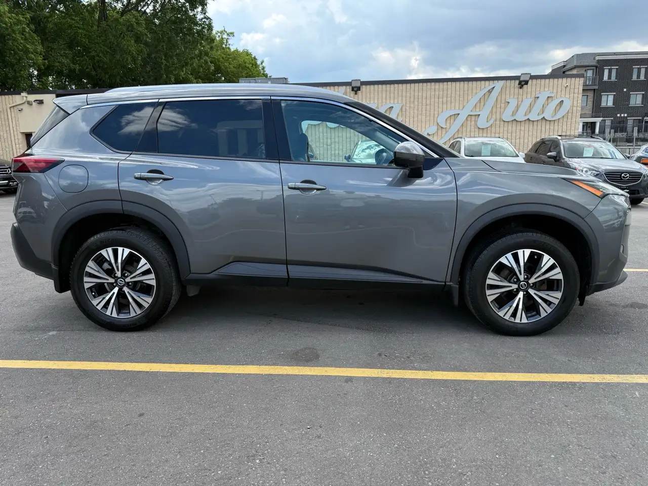 Nissan Rogue fotografie Nissan Rogue