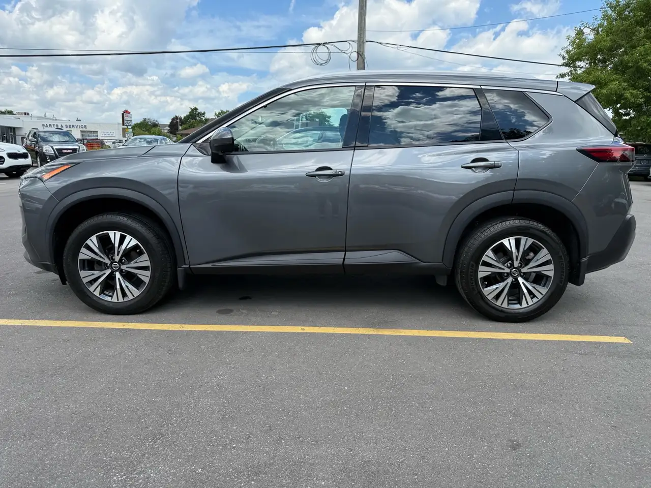 Nissan Rogue fotografie Nissan Rogue