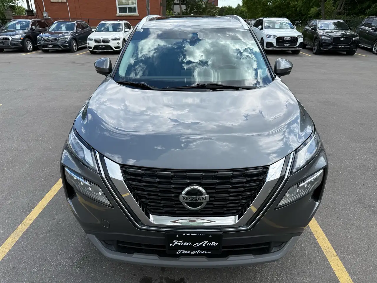 Nissan Rogue fotografie Nissan Rogue