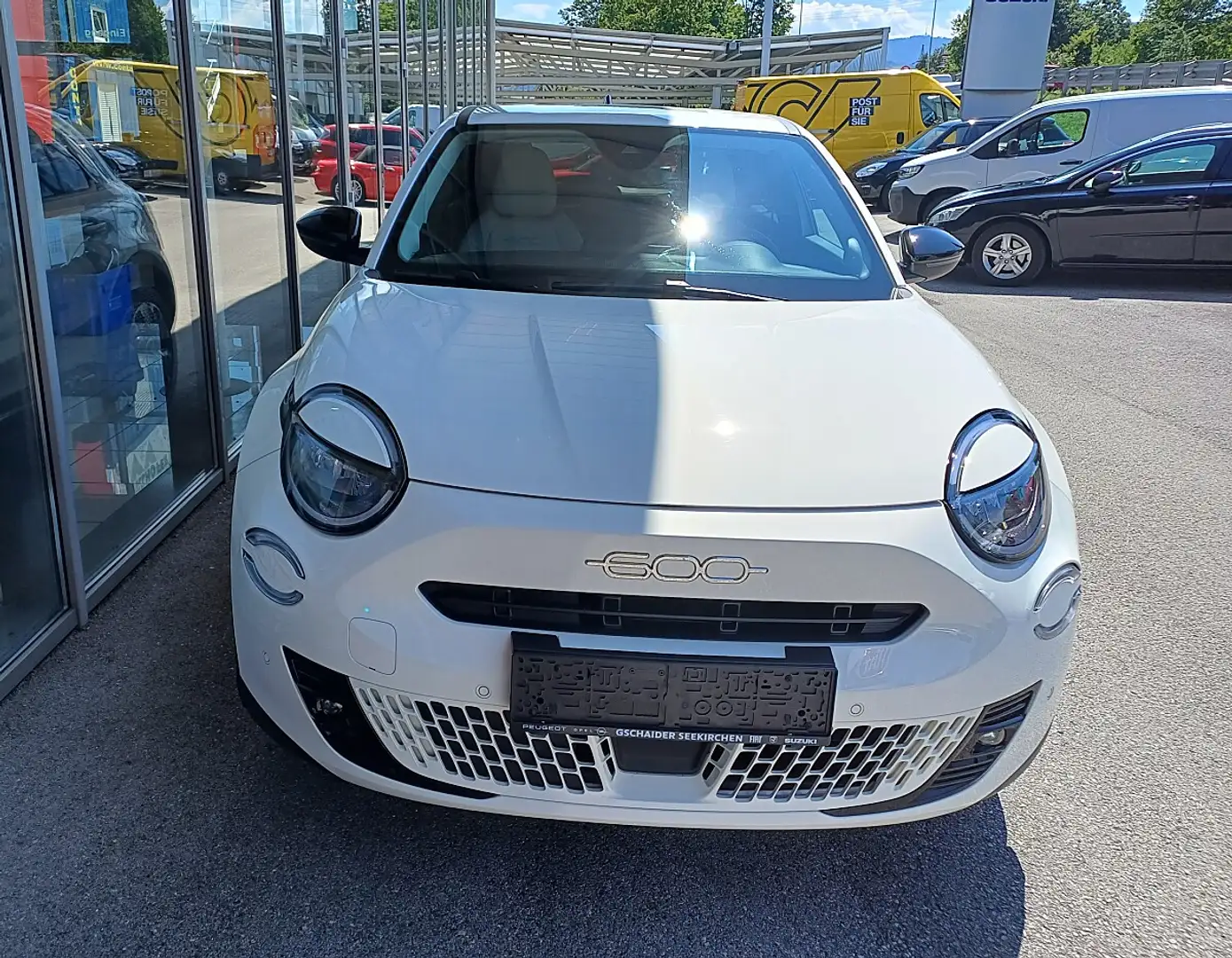 Fiat 600e 600 Elektro 54 kWh La Prima Weiß - 2