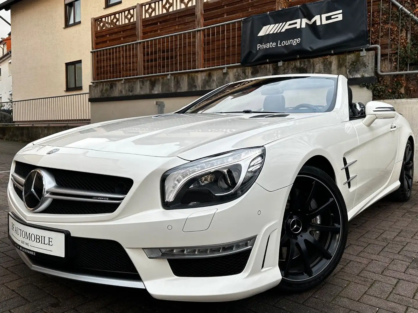 Mercedes-Benz SL 63 AMG MagicSky*NightV*Sitzkl*ABC-Luft*H&K Weiß - 1