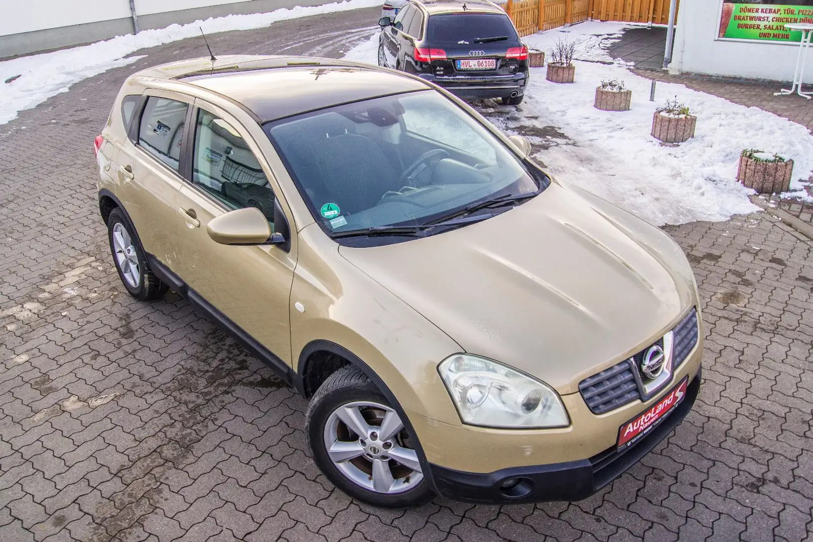 Nissan Qashqai 1.6 Acenta+1Hand+Panorama+TUV+NR Jaune - 2