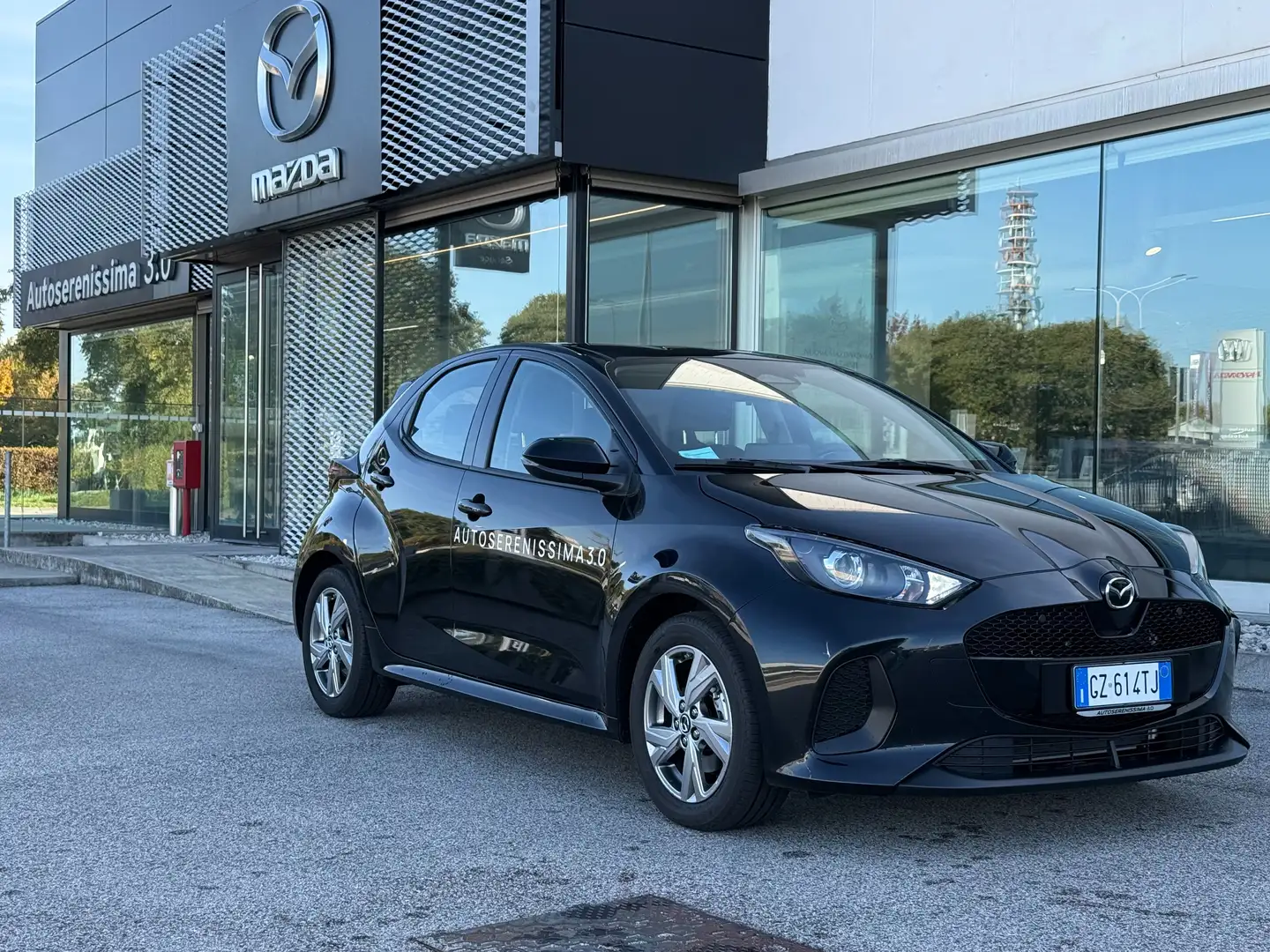 Mazda 2 2 1.5 vvt full hybrid electric Exclusive Line Noir - 1