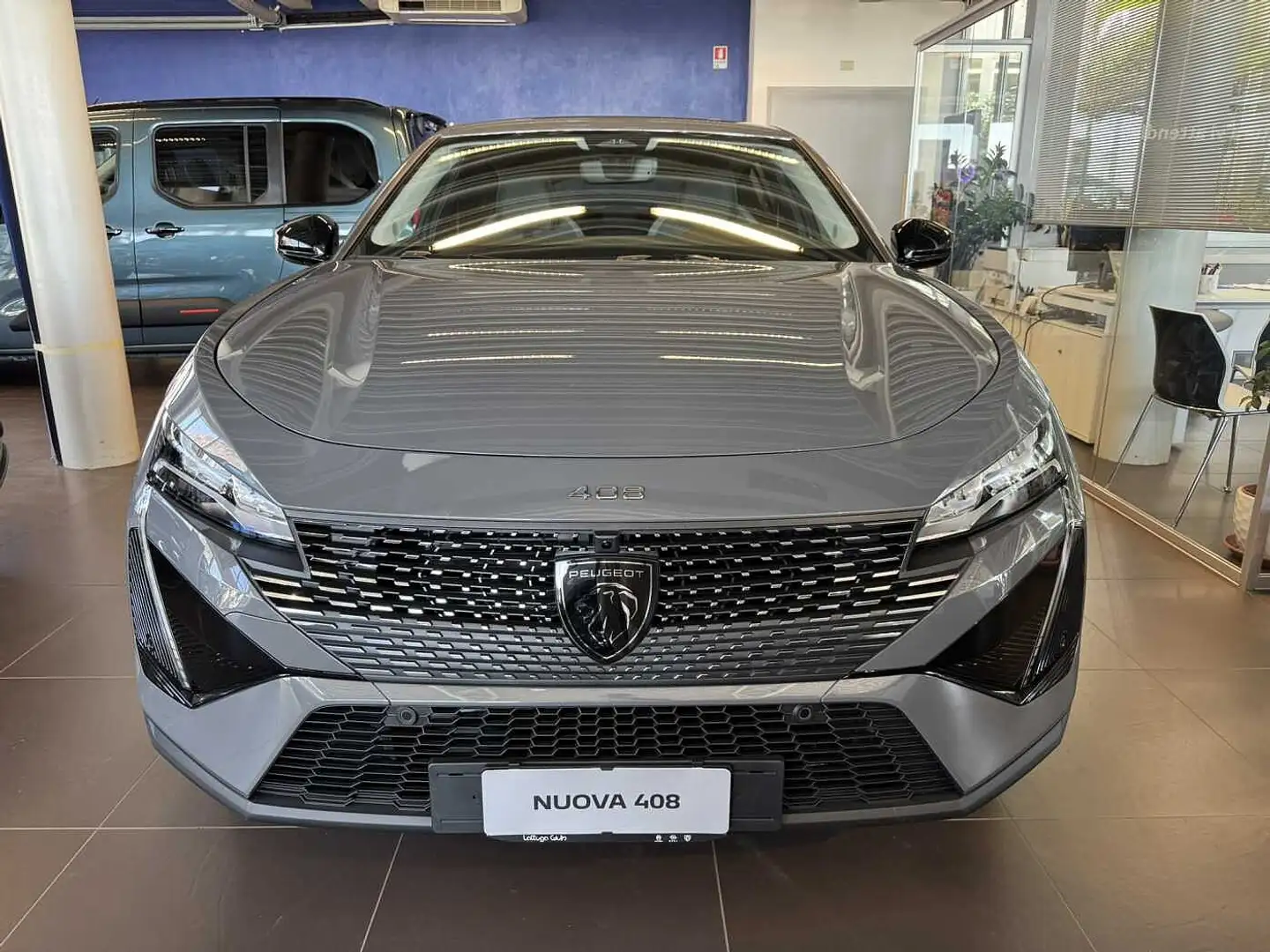 Peugeot 408 ALLURE HYBRID 136CV KM0 Сірий - 2