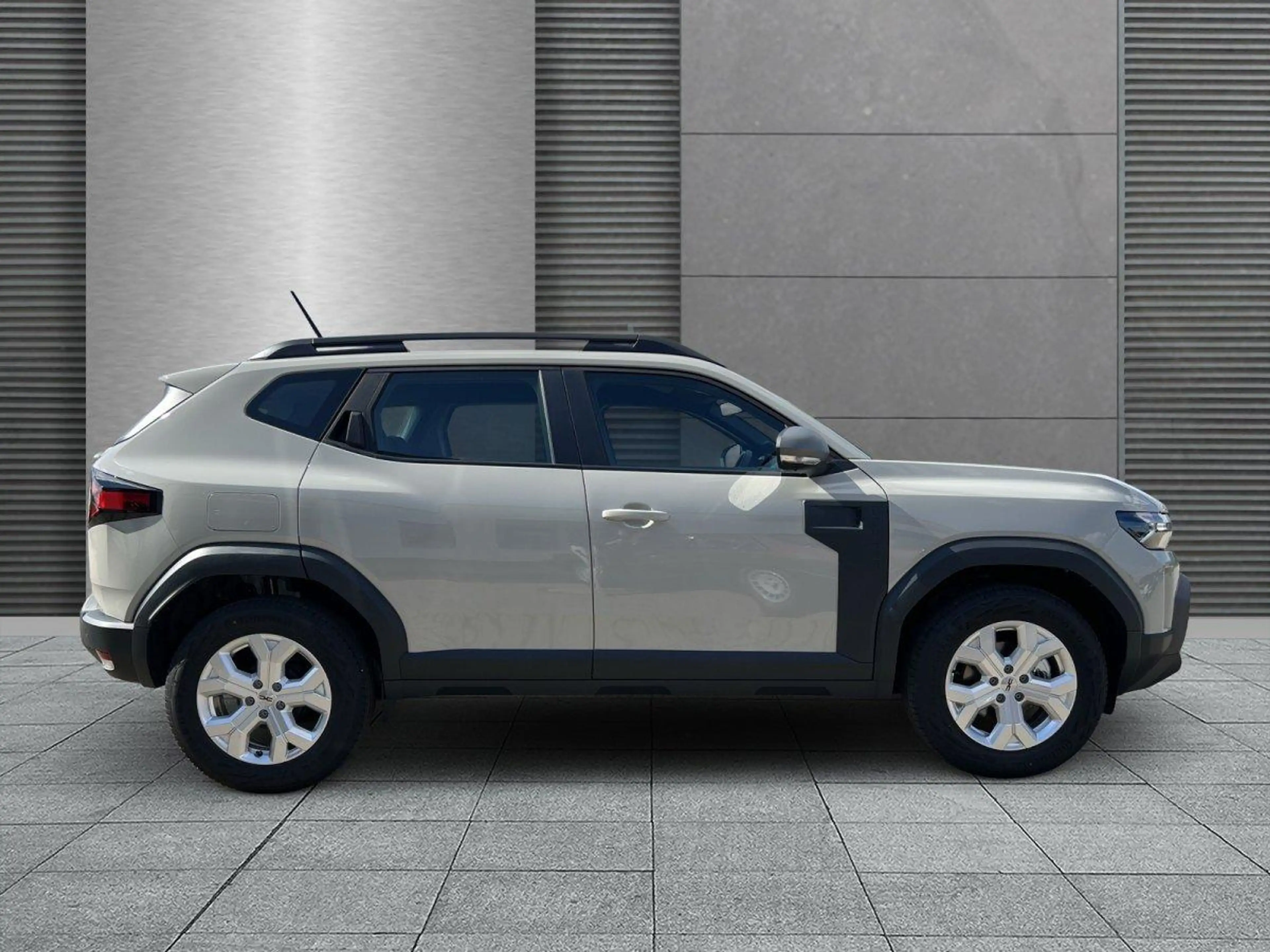 Dacia Duster Expression Winterpaket+LED Hybrid 155 116 kW (1... — photo 2