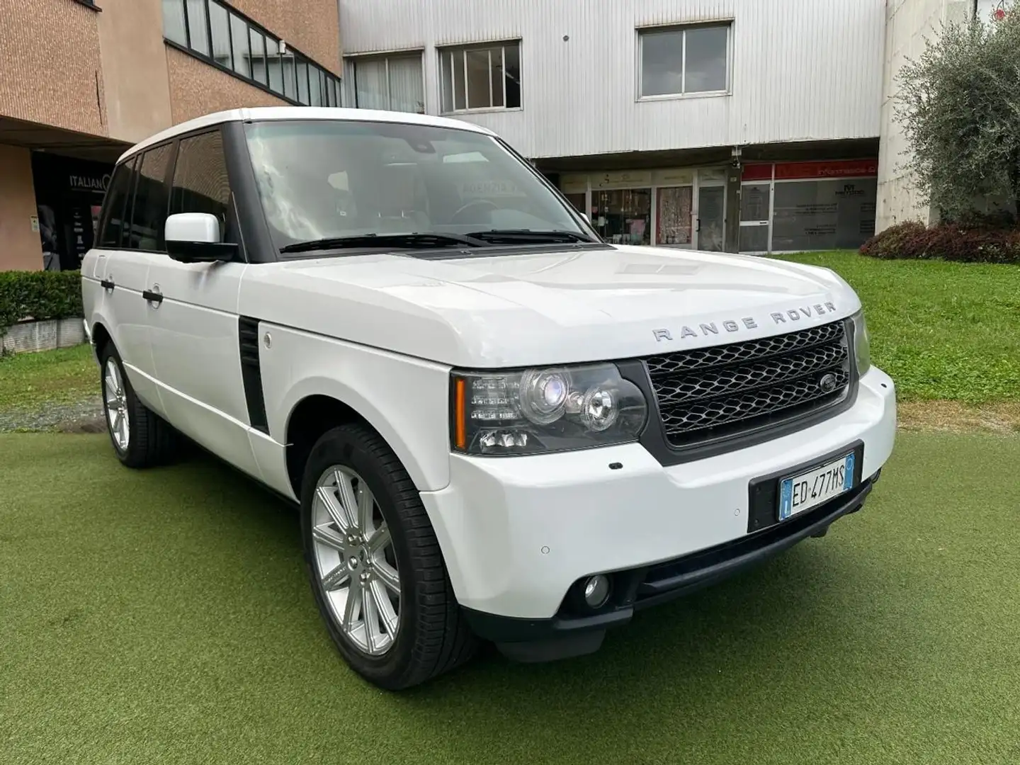 Land Rover Range Rover 4.4 TDV8 Vogue FULL OPTIONAL Blanc - 2