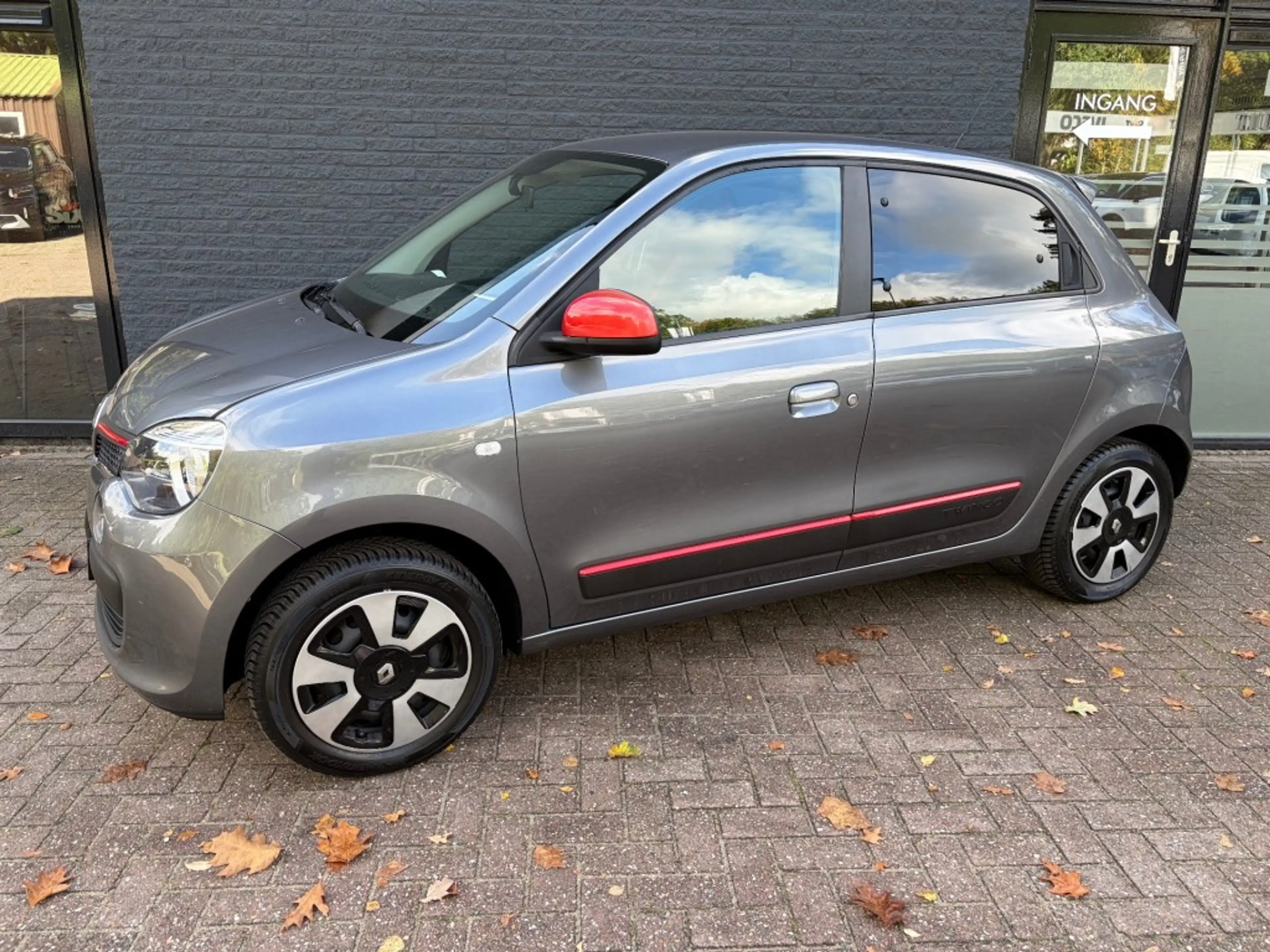 Renault Twingo 1.0 SCE COLLECTION — photo 3