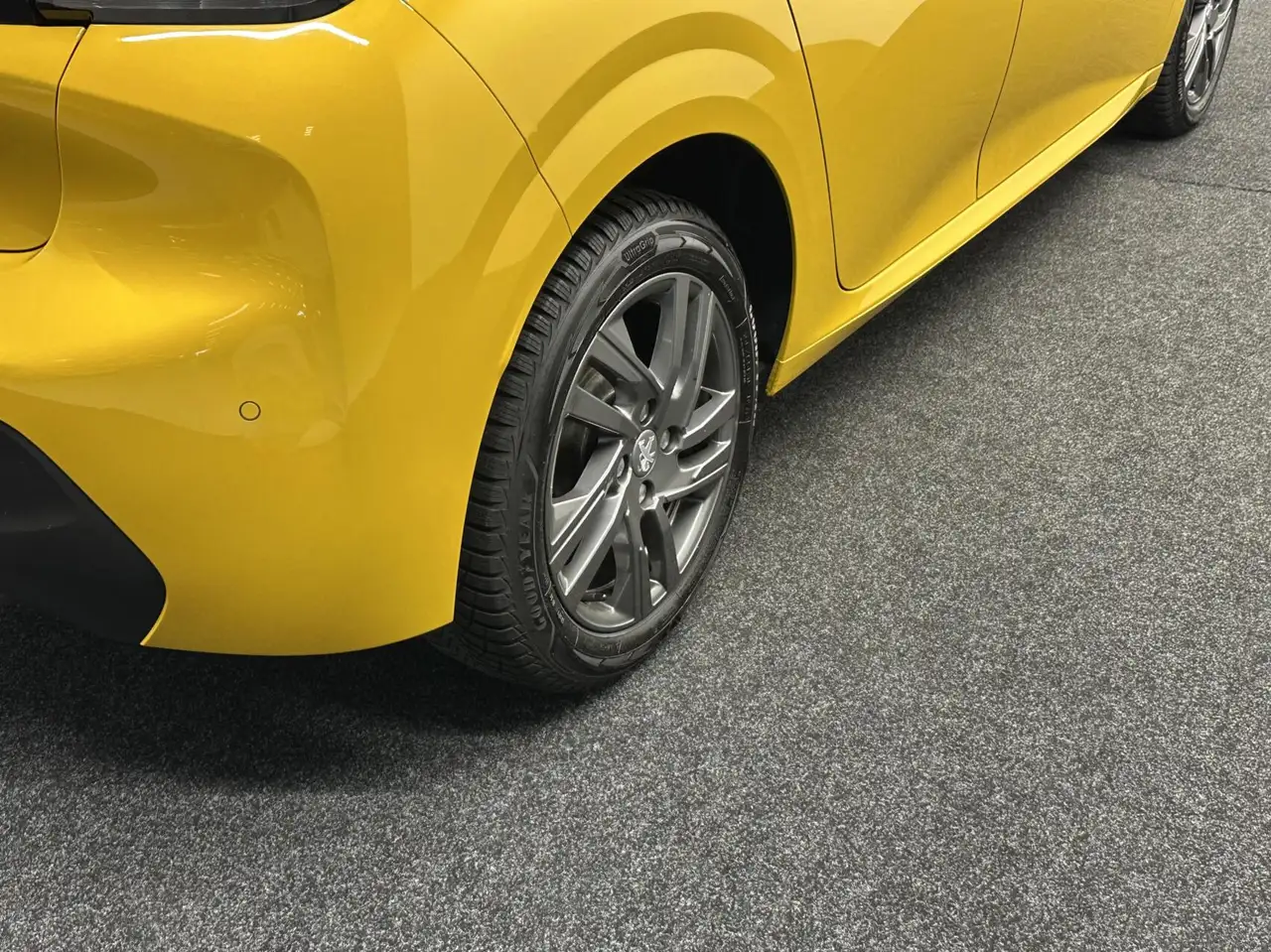 Peugeot 208 1.2 PureTech Active Pack CRUISE NAVIGATIE CARPLAY, миниатюра 10